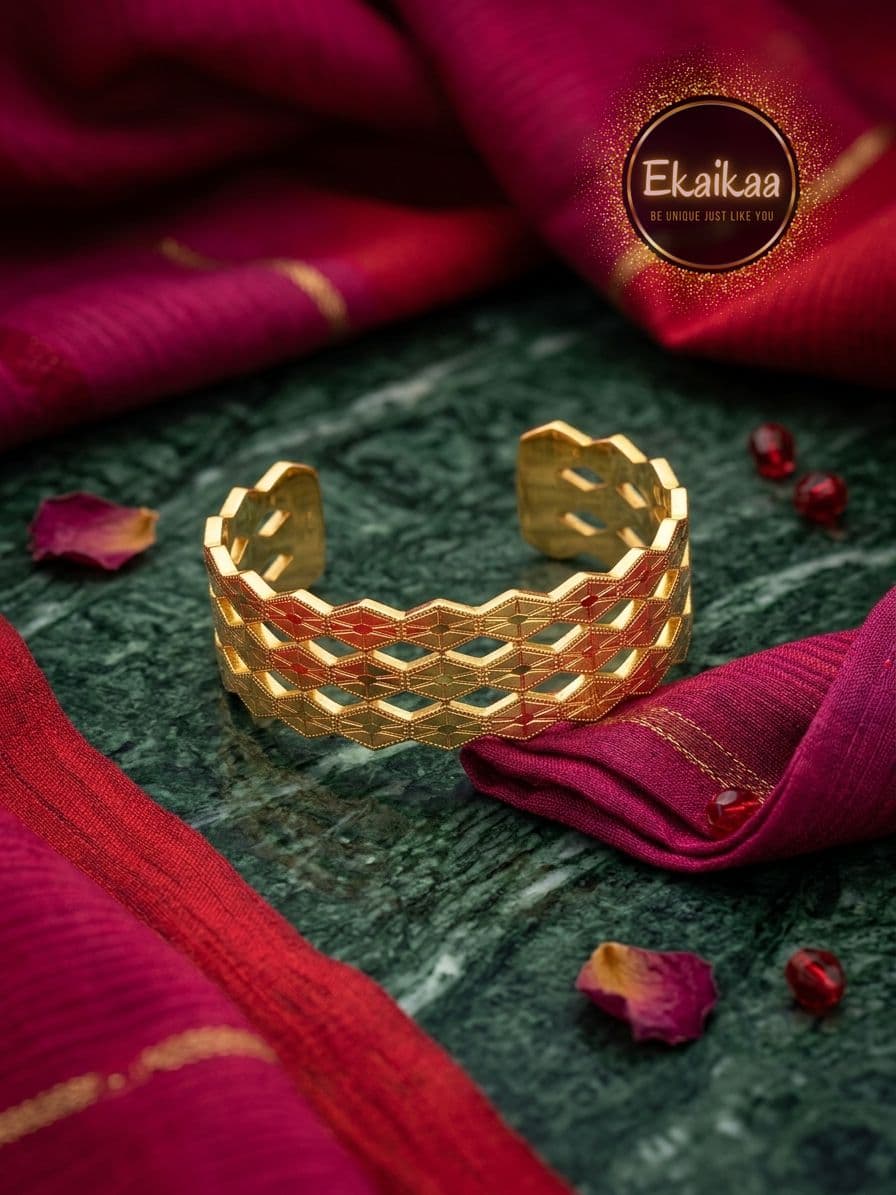 Bracelet at Ekaikaa